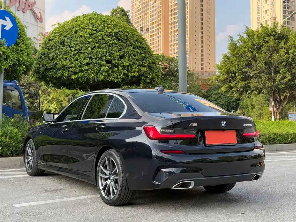 BMW 3 Series 2020