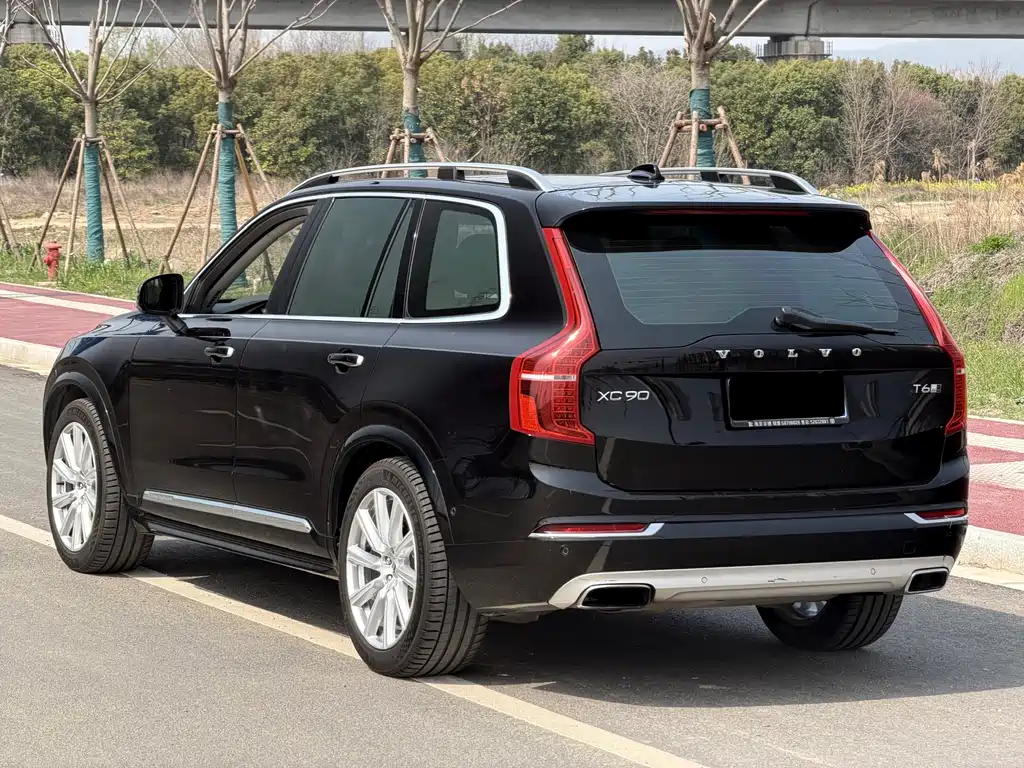Volvo XC90 2017 — фото 6
