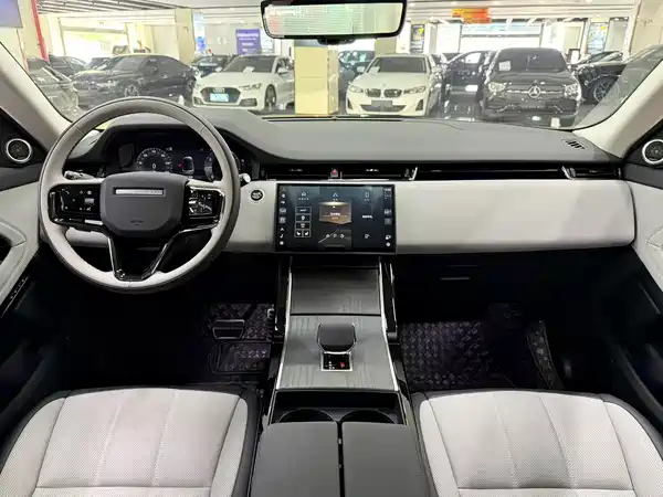 Land Rover Range Rover Evoque 2024