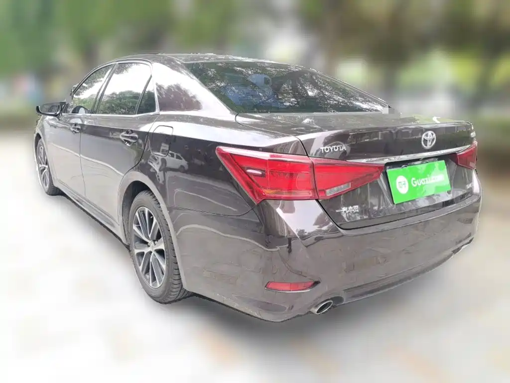 Toyota Crown 2019 — фото 25
