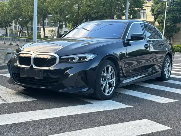 BMW i3 2023