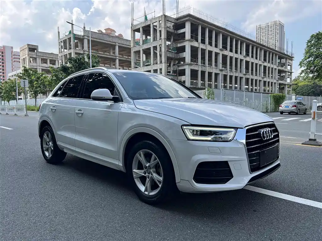 Audi Q3 2018 — фото 6