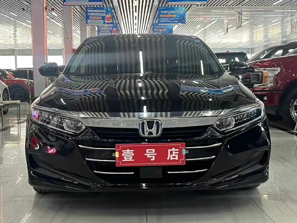 Honda Accord 2022 — фото 2