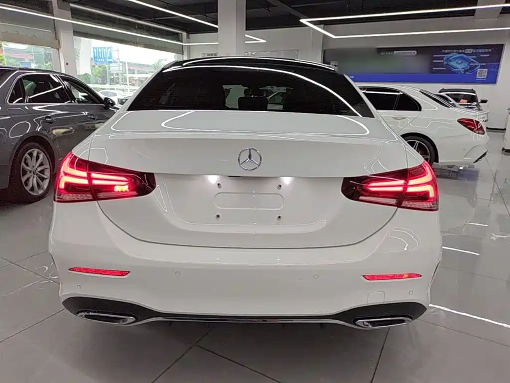 Mercedes-Benz A-Class 2021 — фото 6