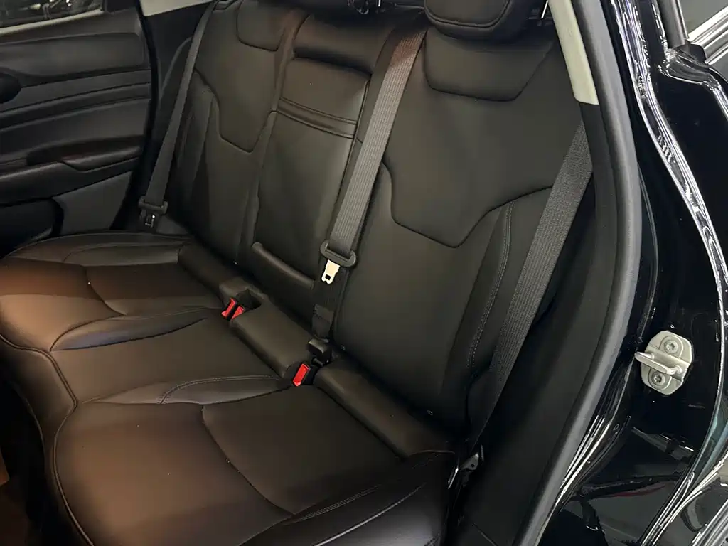 Jeep Compass 2021 — фото 9