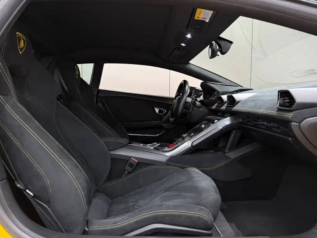 Lamborghini Huracan 2016 — фото 10