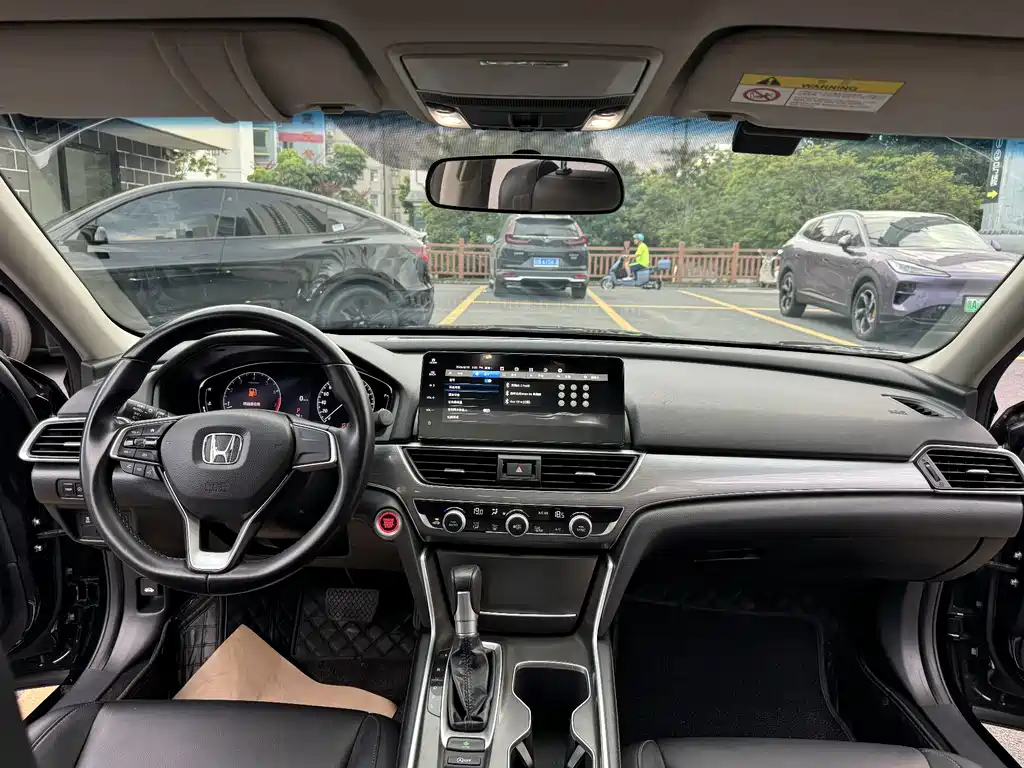 Honda Accord 2022 — фото 14