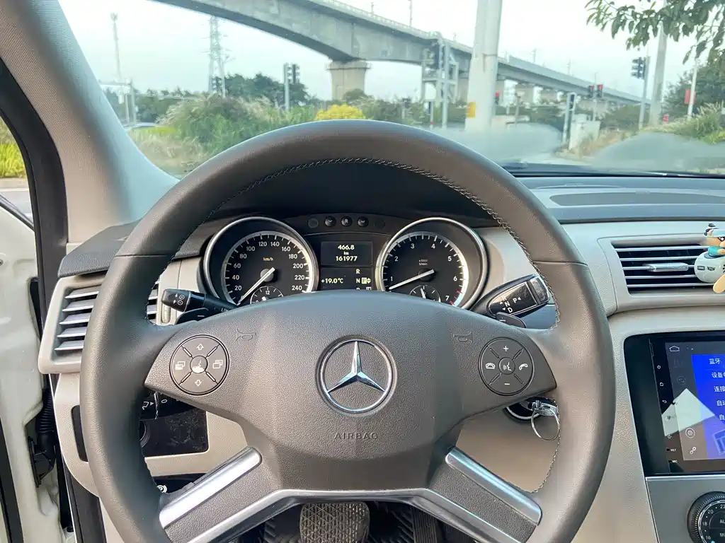 Mercedes-Benz R-Class 2013 — фото 12