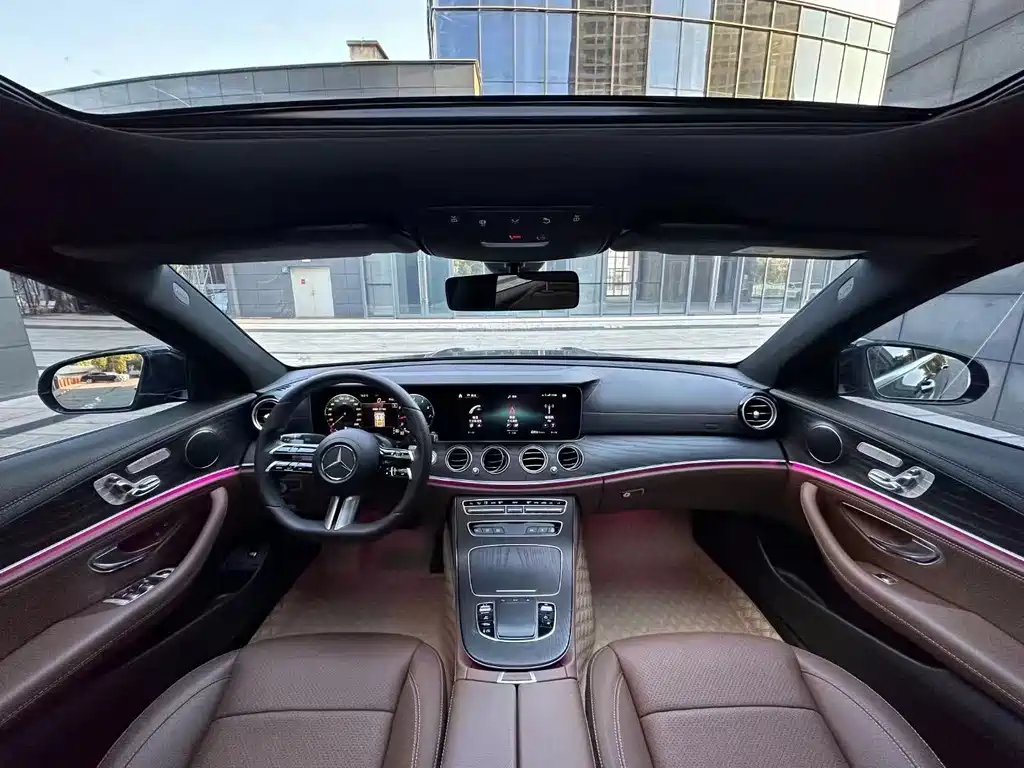 Mercedes-Benz E-Class 2022 — фото 4