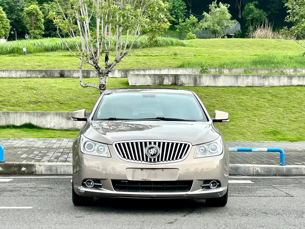 Buick LaCrosse 2013 — фото 2