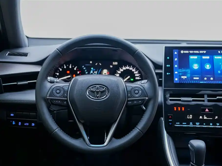 Toyota Avalon 2024 — фото 10