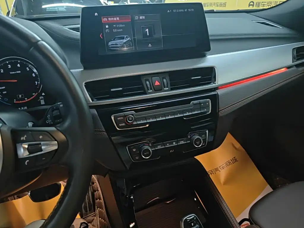 BMW X2 2022 — фото 13