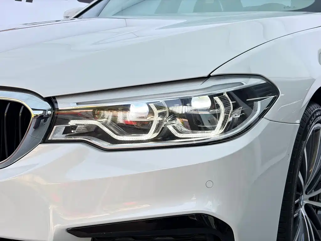 BMW 5 Series 2020