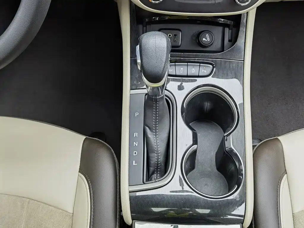 Buick Verano 2017 — фото 13