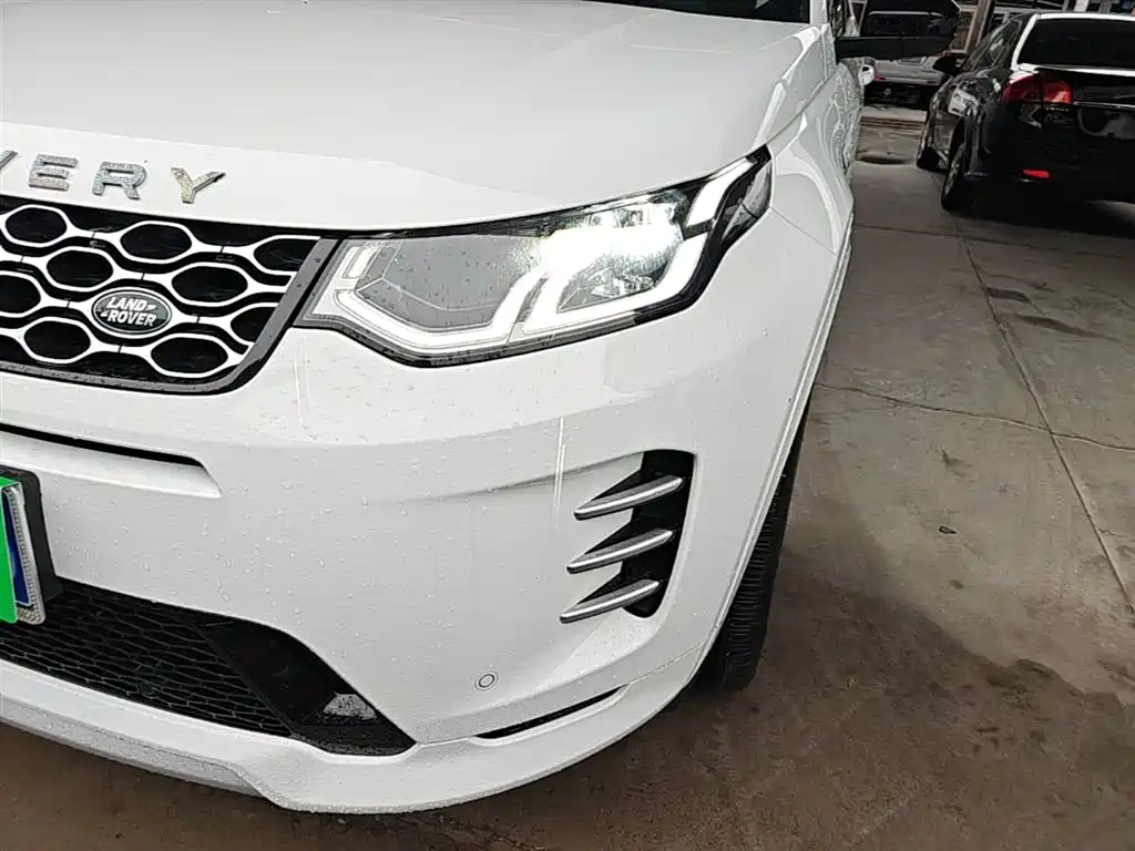 Land Rover Discovery Sport 2024 — фото 24