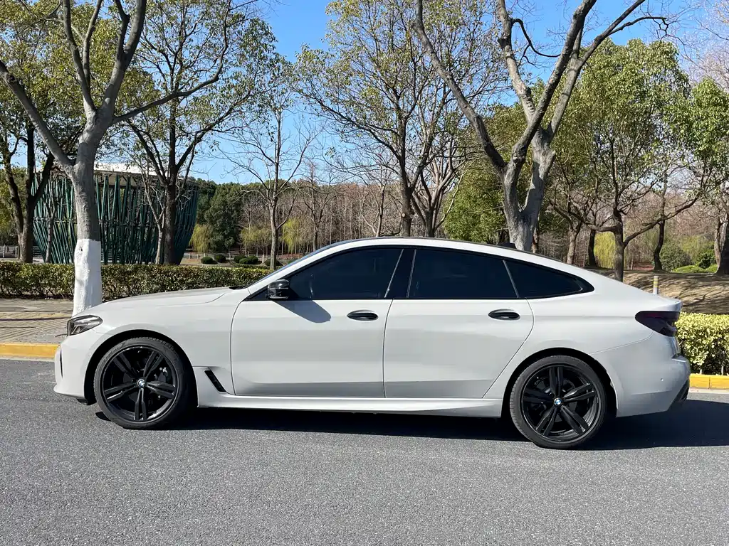 BMW 6 Series GT 2021 — фото 3