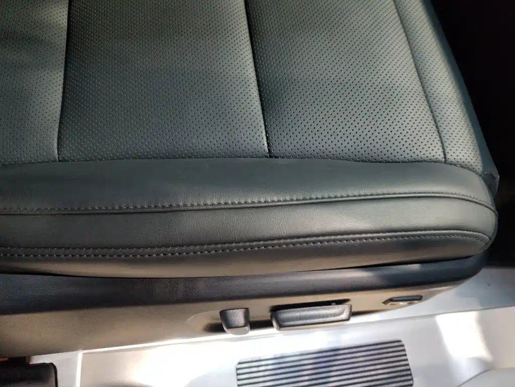 Toyota Vellfire 2021 — фото 17