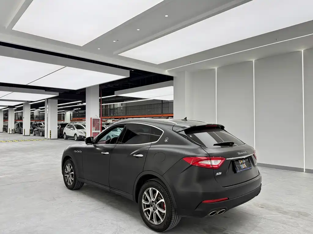 Maserati Levante 2020 — фото 11