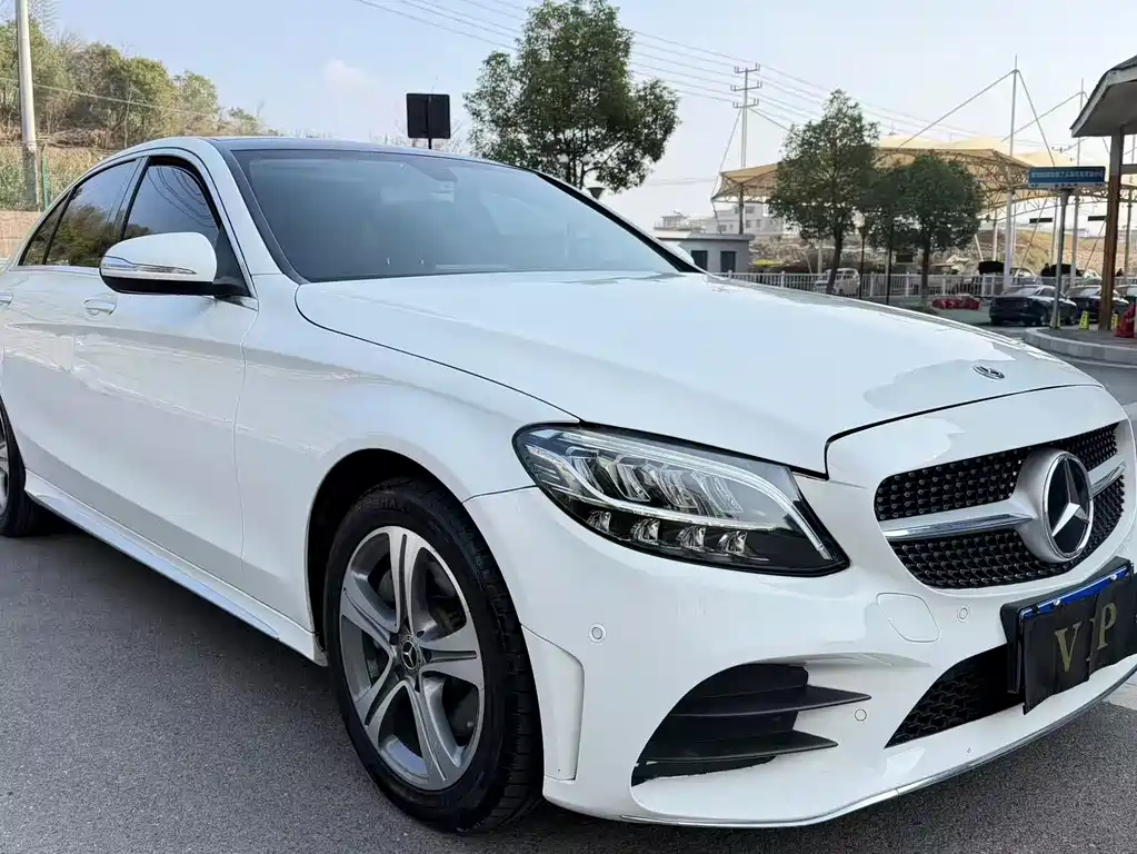 Mercedes-Benz C-Class 2019 — фото 1