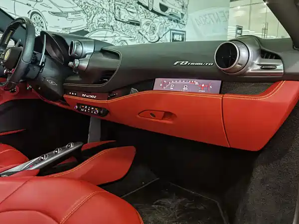 Ferrari F8 2022