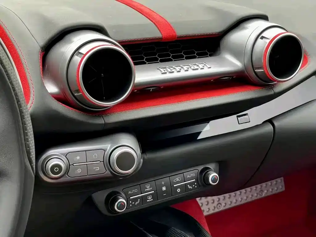 Ferrari 812 2020 — фото 11