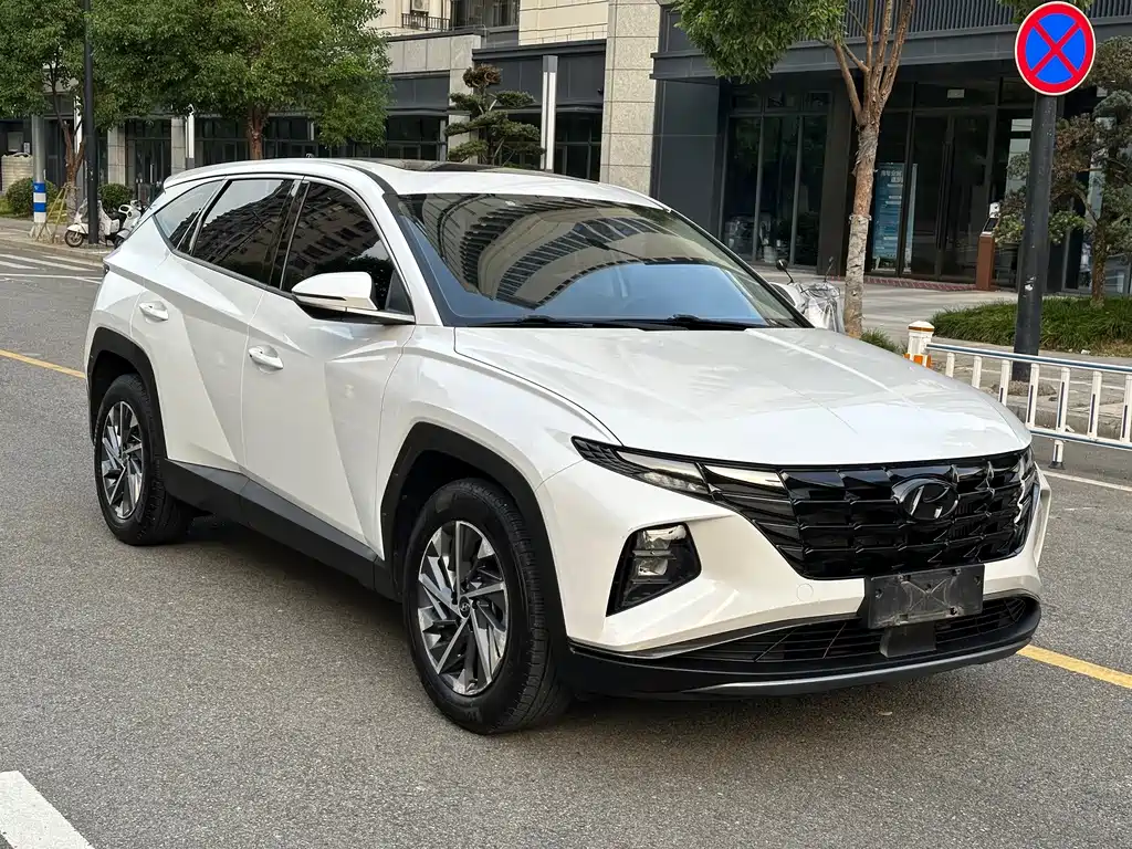 Hyundai Tucson 2022 — фото 3