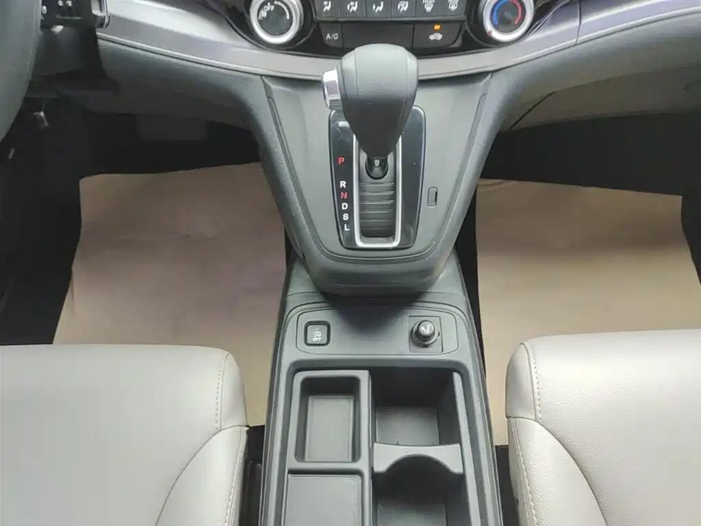 Honda CR-V 2015 — фото 14