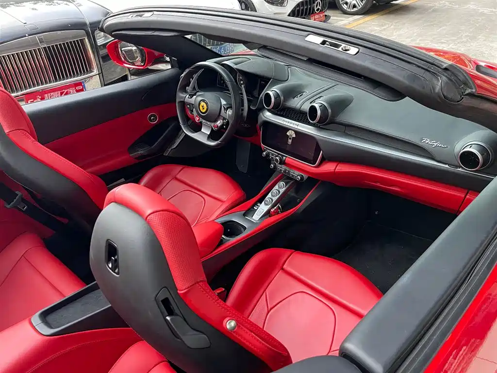 Ferrari Portofino 2019 — фото 14