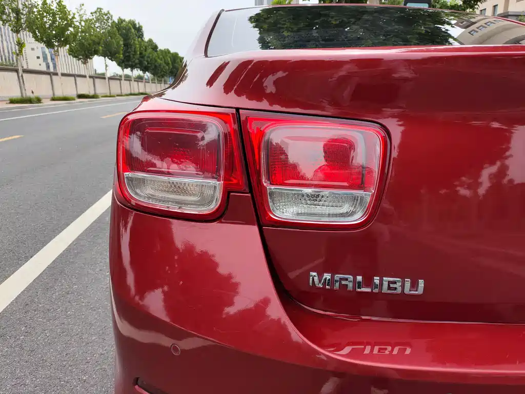 Chevrolet Malibu 2015 — фото 18