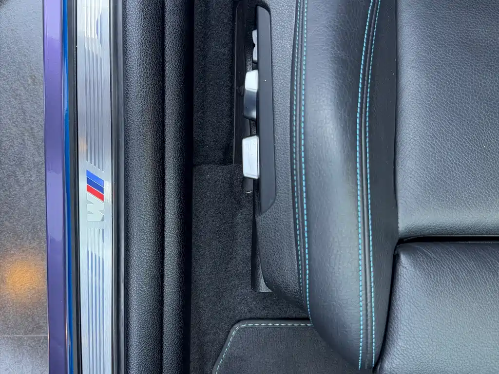 BMW M2 2018 — фото 16