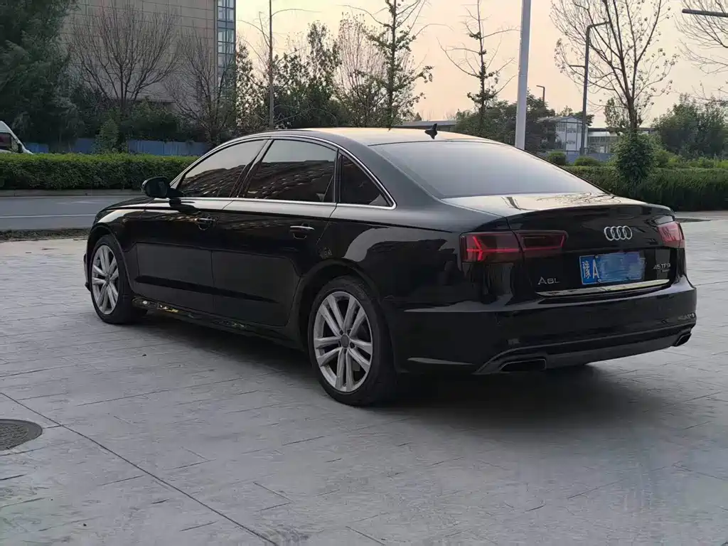 Audi A6L 2018 — фото 16