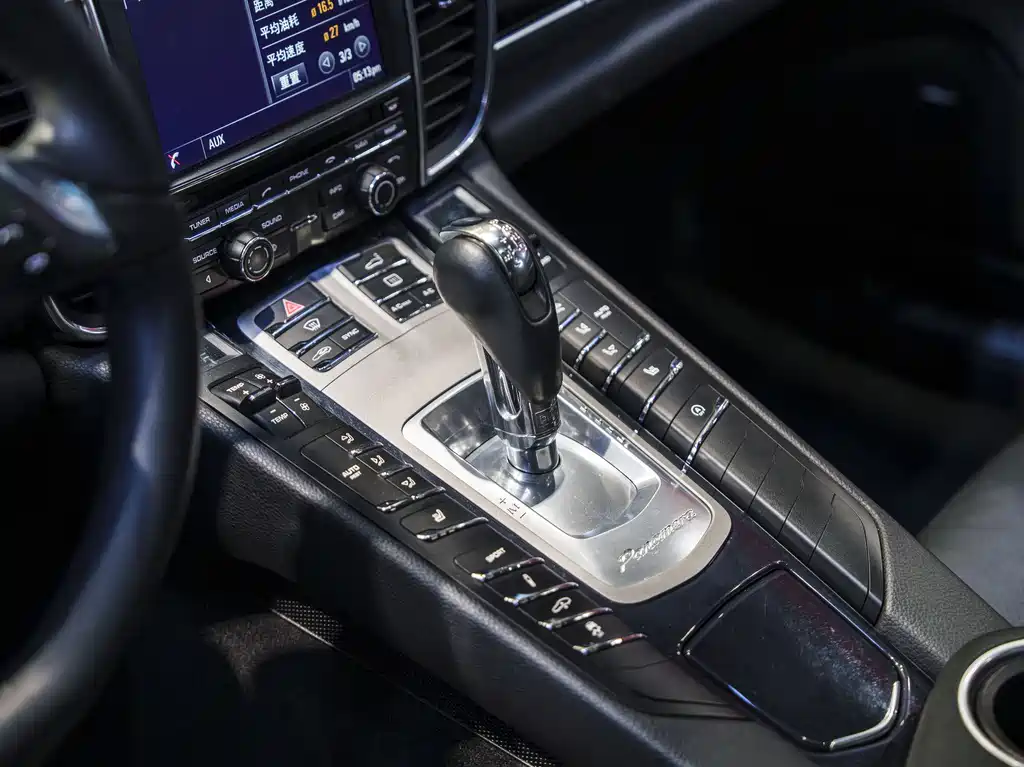 Porsche Panamera 2014 — фото 17