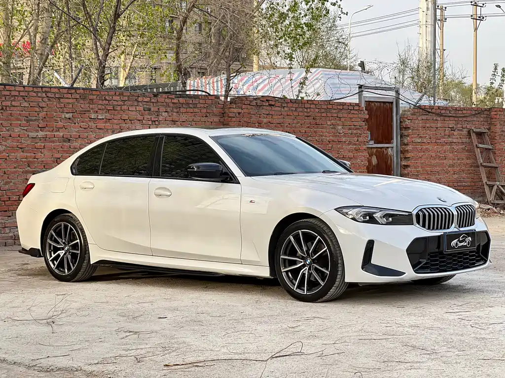 BMW 3 Series 2023