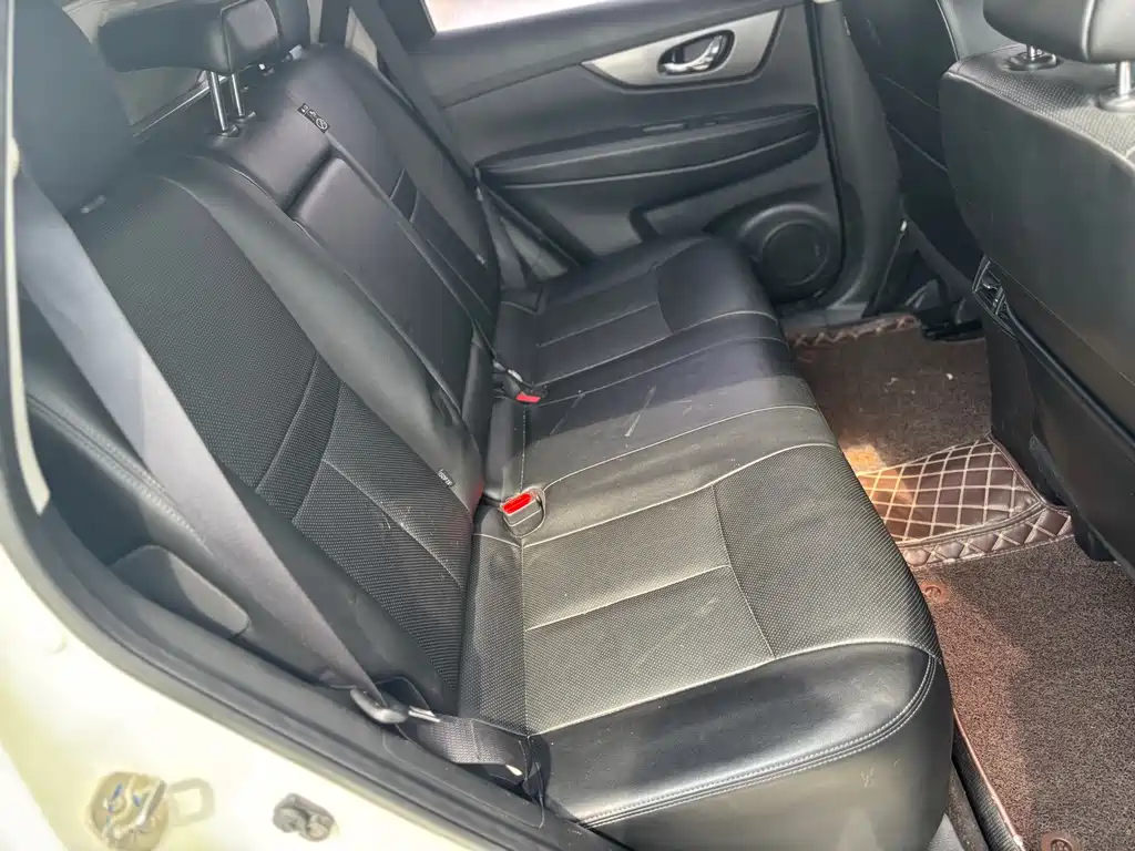 Nissan X-Trail 2015 — фото 11