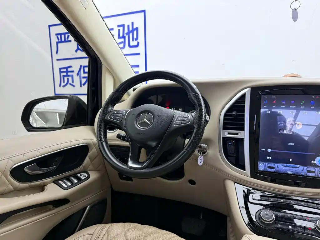 Mercedes-Benz Vito 2020 — фото 23