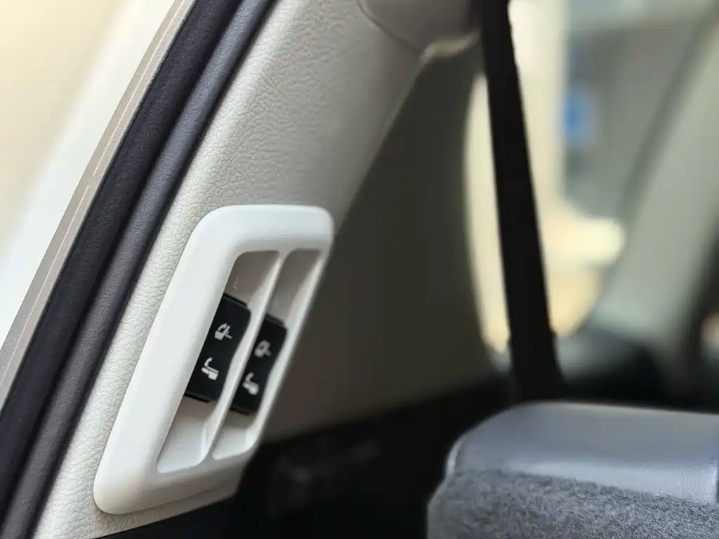 Toyota Prado 2018 — фото 16