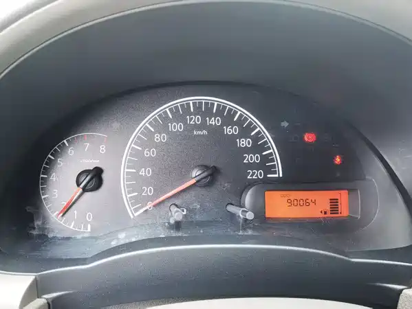 Nissan Sunny 2015