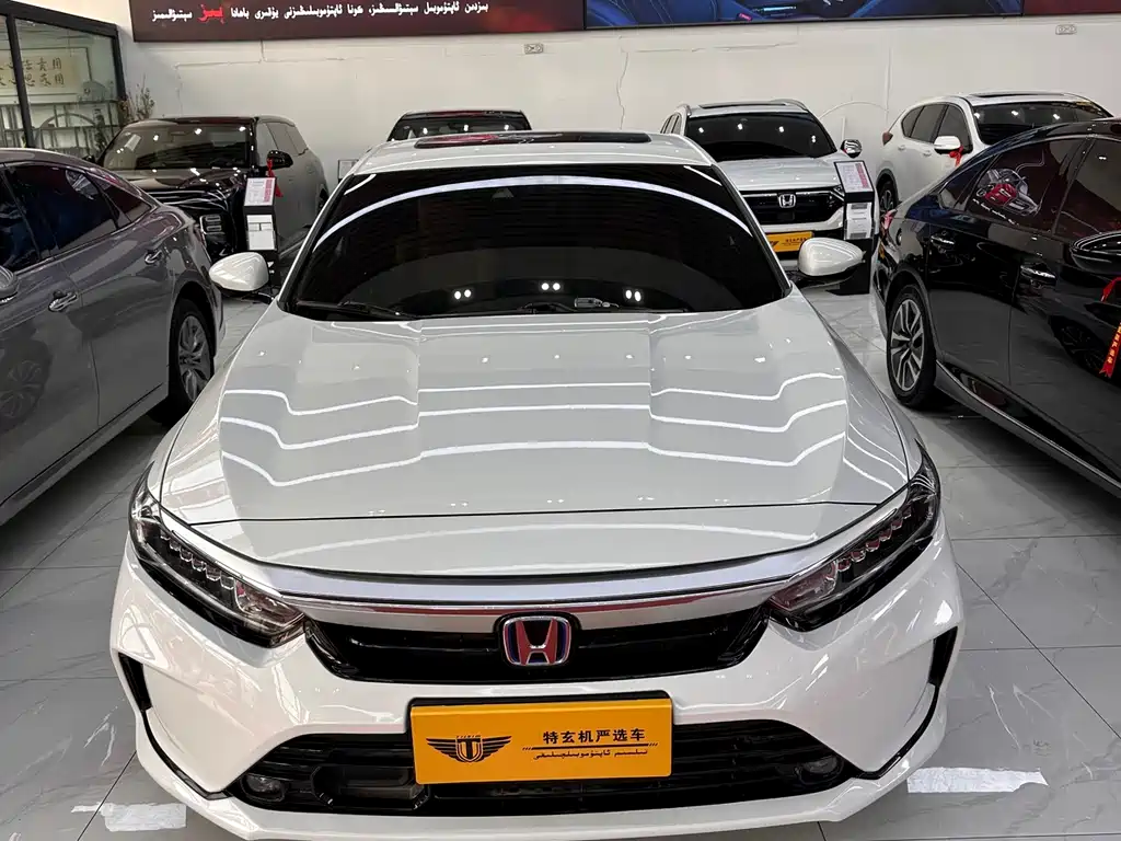 Honda Inspire 2022 — фото 13