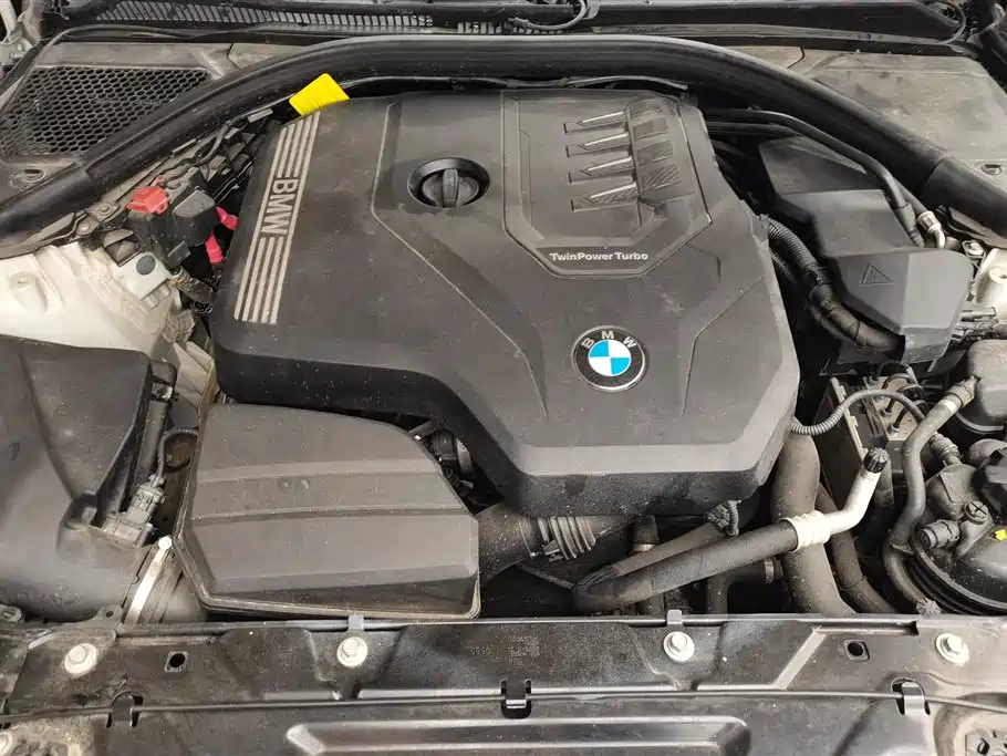 BMW 3 Series 2021 — фото 10