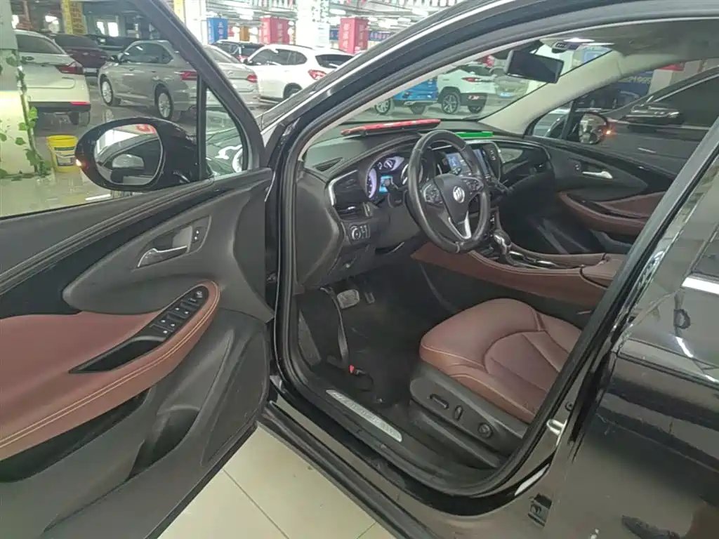 Buick Envision Plus 2021 — фото 16