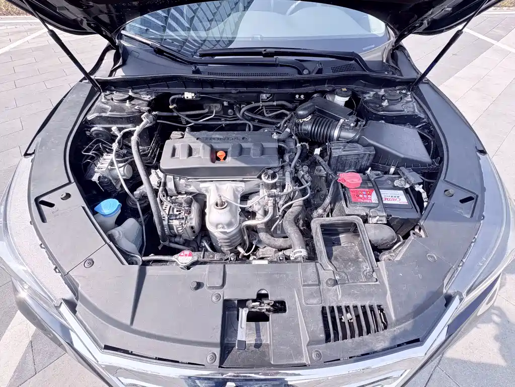 Honda Accord 2016 — фото 28
