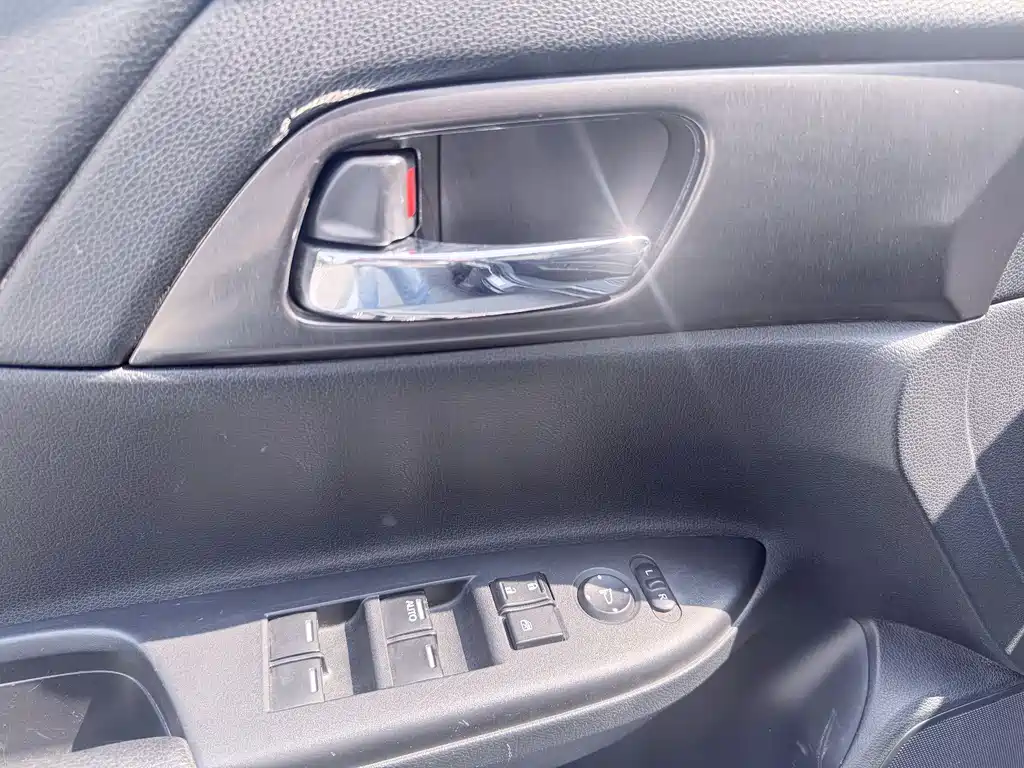 Honda Accord 2016 — фото 17