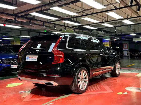 Volvo XC90 2019