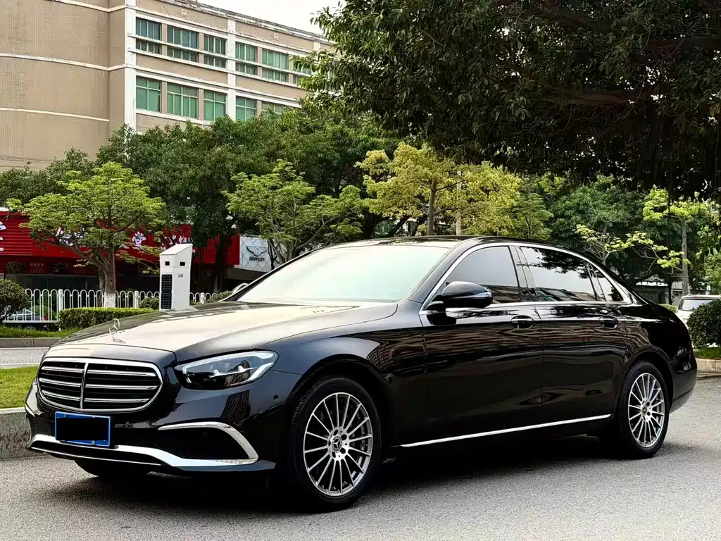 Mercedes-Benz E-Class 2021 — фото 1