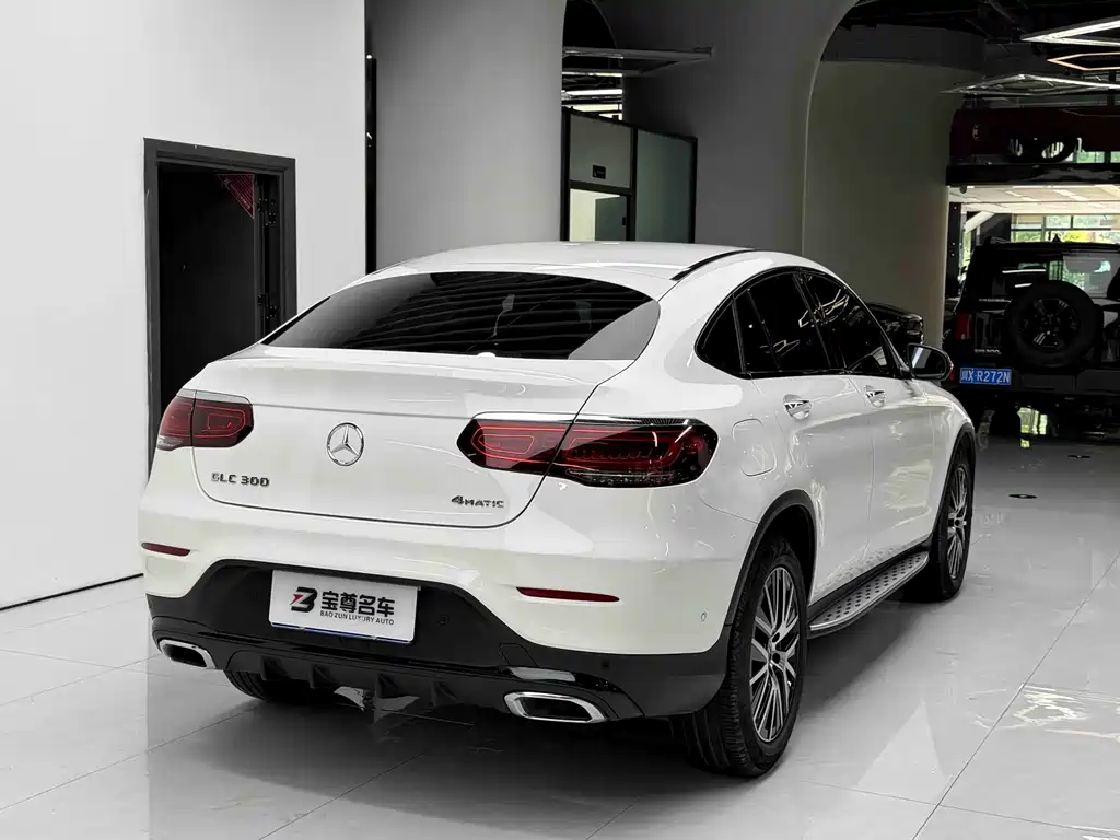 Mercedes-Benz GLC Coupe 2022 — фото 14