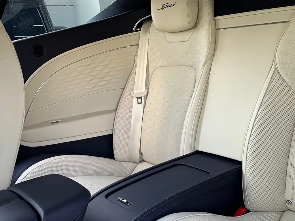 Bentley Flying Spur PHEV 2025