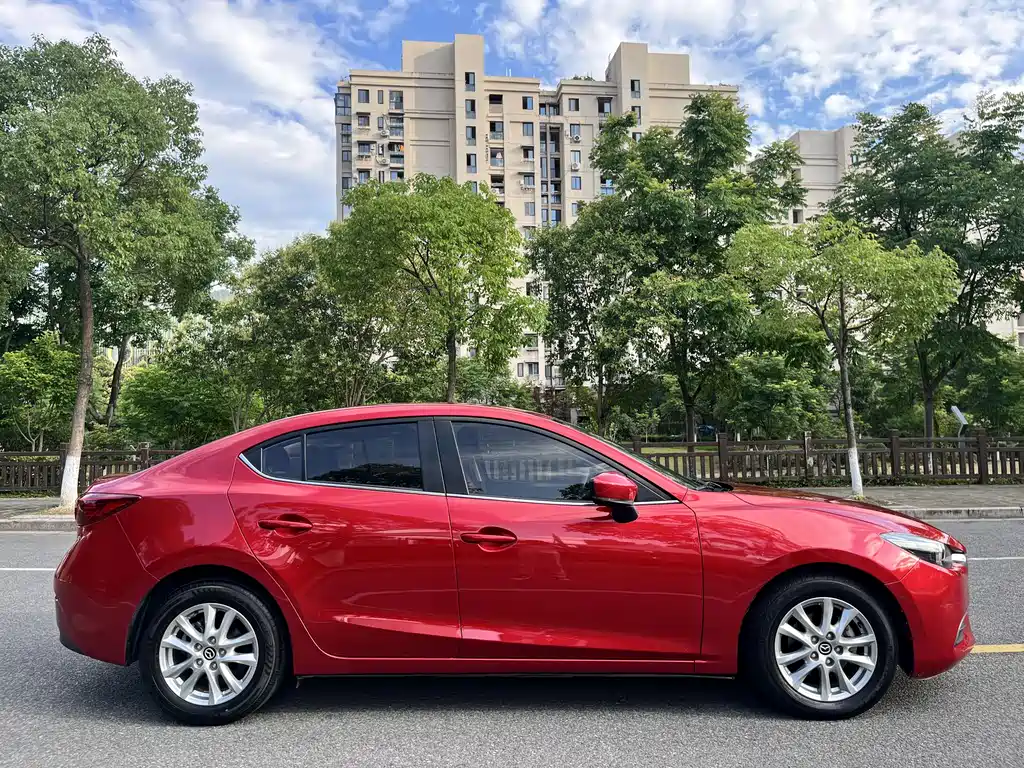 Mazda 3 Angkesela 2018 — фото 13
