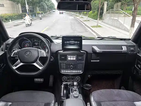 Mercedes-Benz G-Class 2016