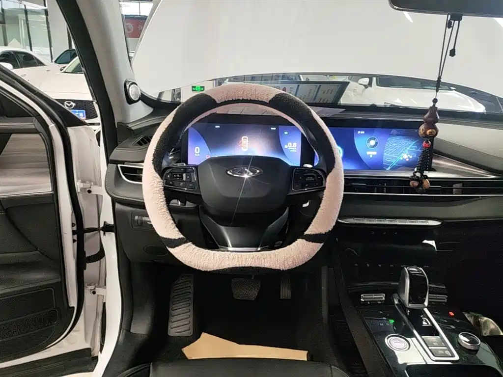 Chery Tiggo 8 PLUS 2021 — фото 11