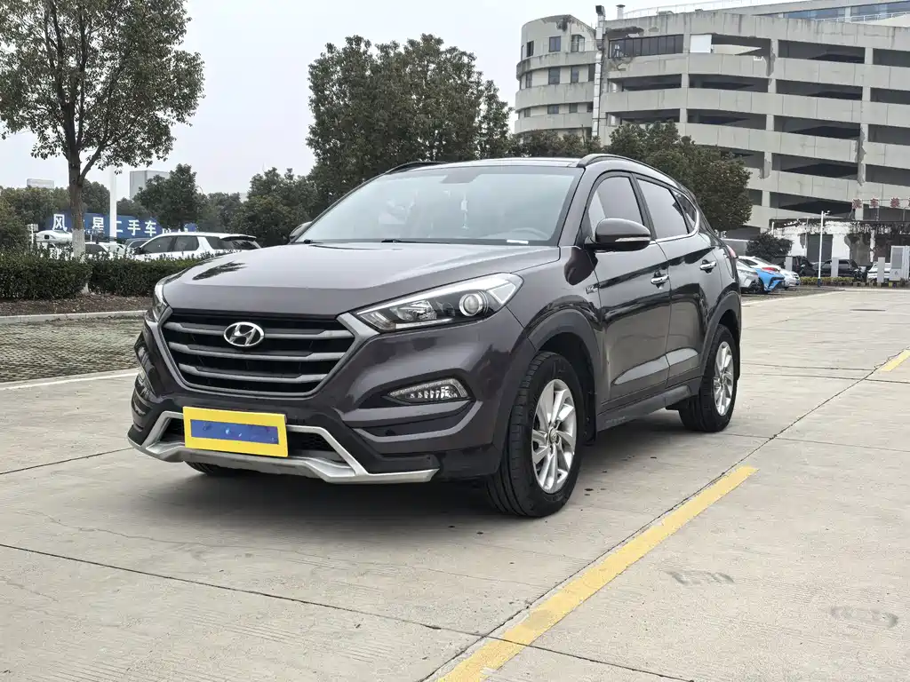 Hyundai Tucson 2016 — фото 1